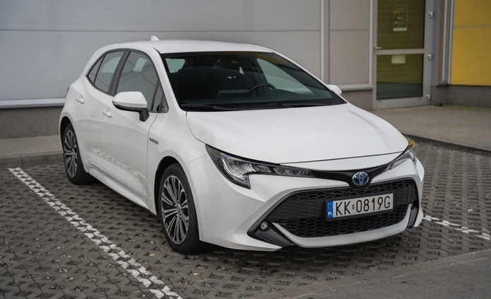 Toyota Corolla cena 74800 przebieg: 123000, rok produkcji 2020 z Opole Lubelskie małe 211